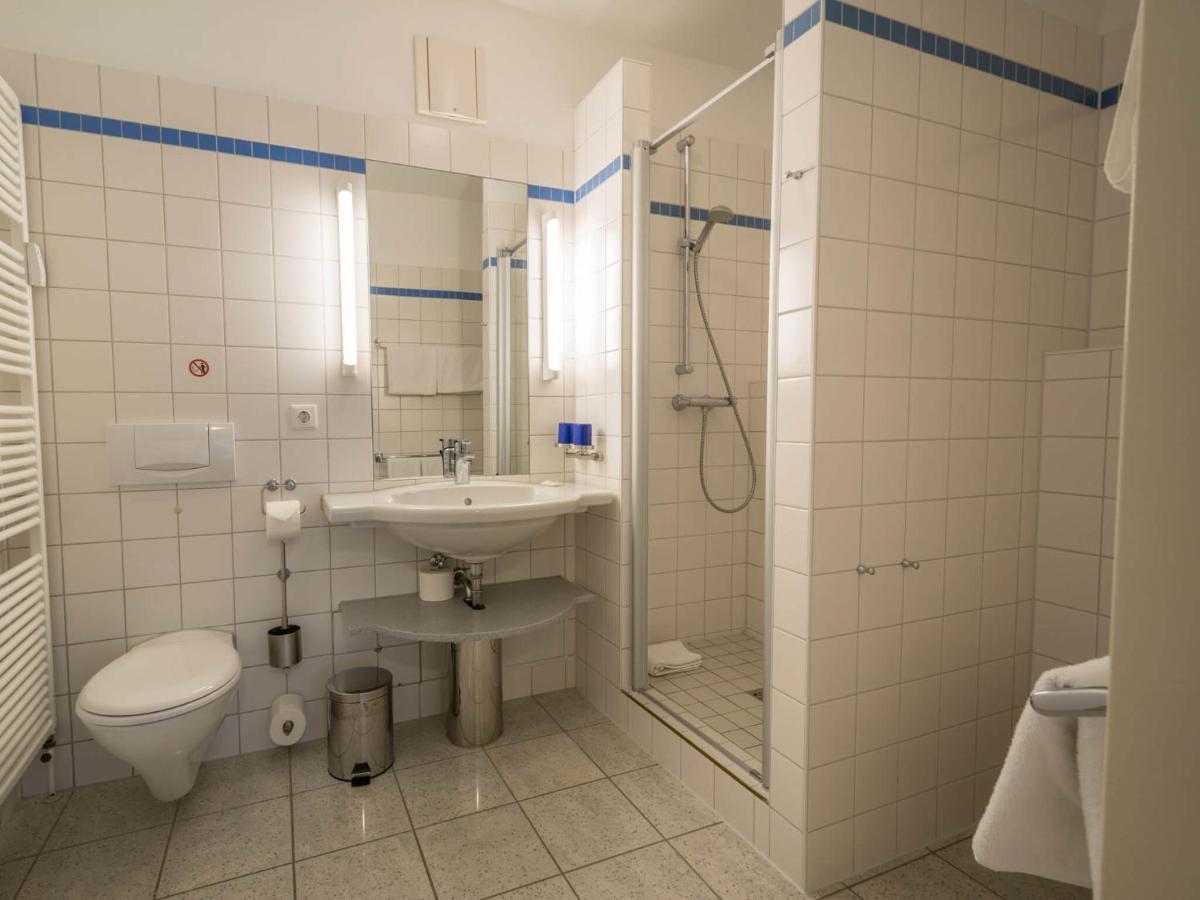 Kaiservillen Heringsdorf - Ferienwohnung Mit 1 Schlafzimmer Und Terrasse D204 Esterno foto